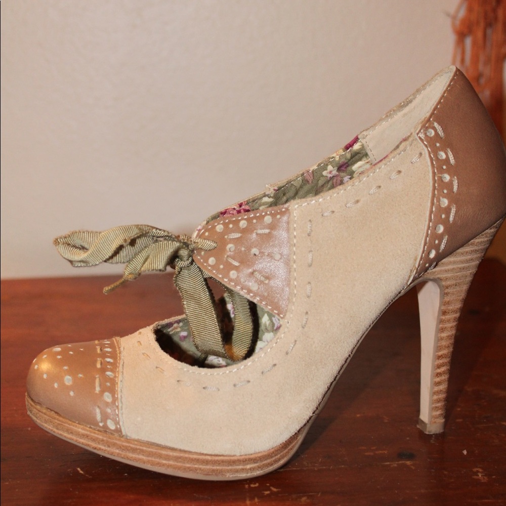 Saychelles Heel